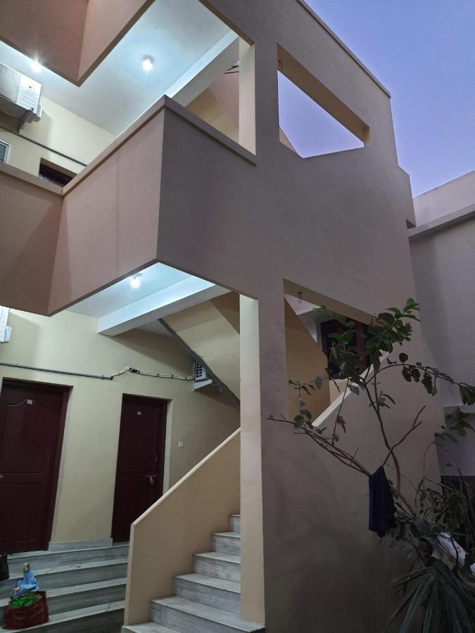 Raghavi Tourist Home Канниякумари Экстерьер фото