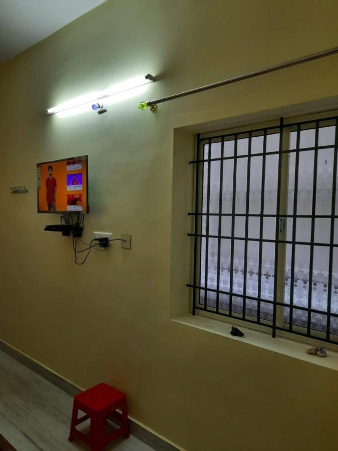 Raghavi Tourist Home Канниякумари Экстерьер фото