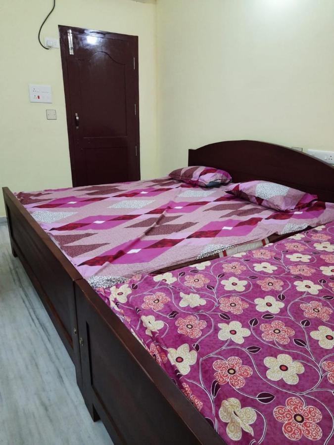 Raghavi Tourist Home Канниякумари Экстерьер фото
